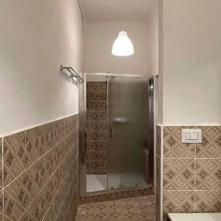 Piazza Grande Apartment *